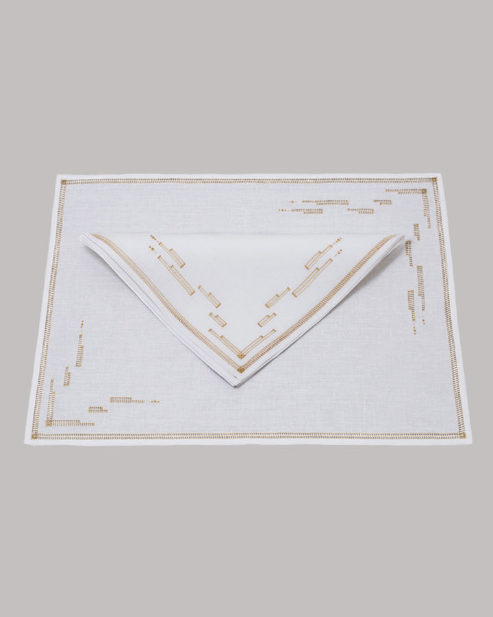 Napkin & Placemat in Gold