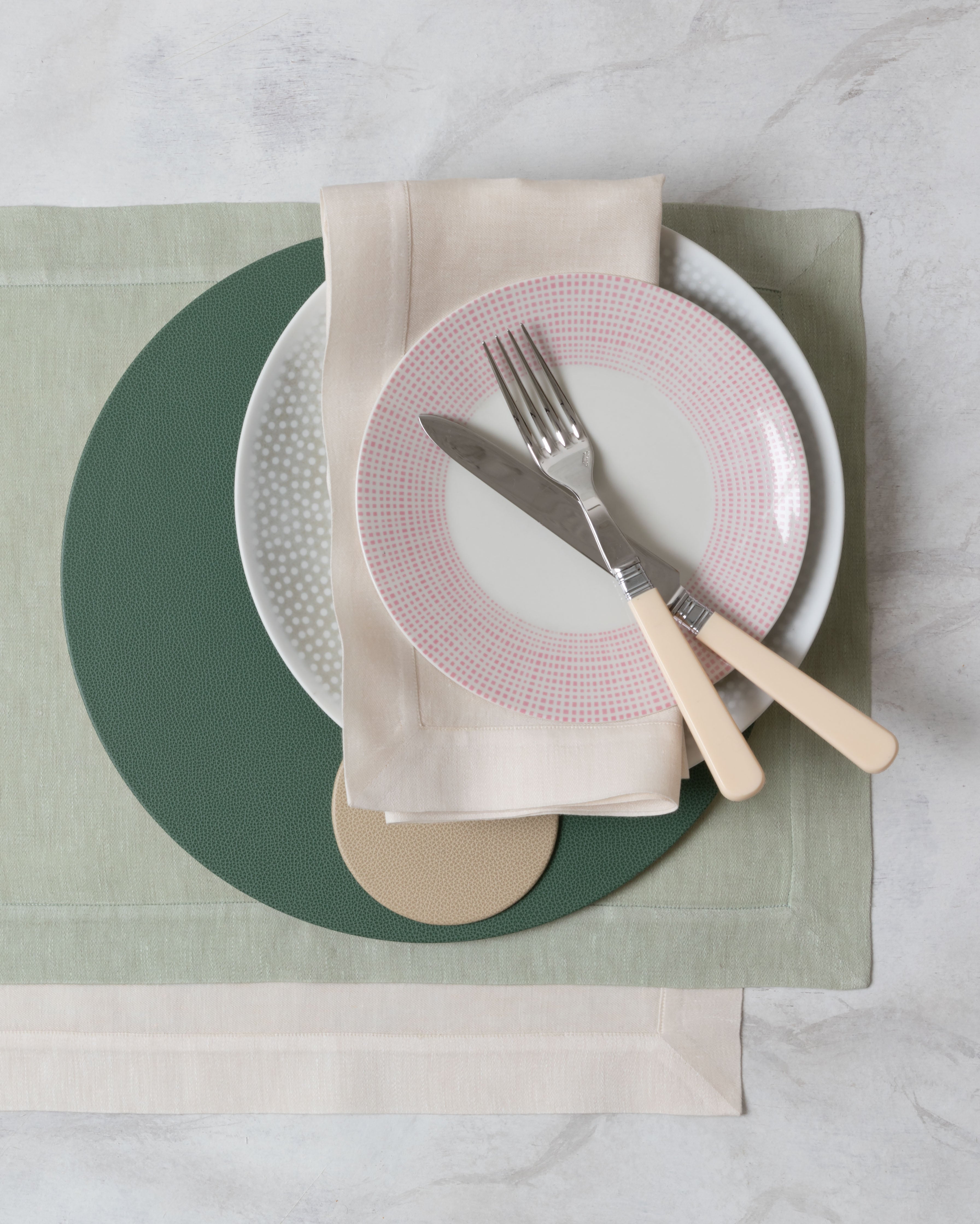Olive Green, Ivory