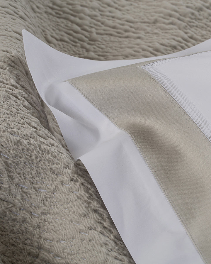 Sorrento in Shell Grey