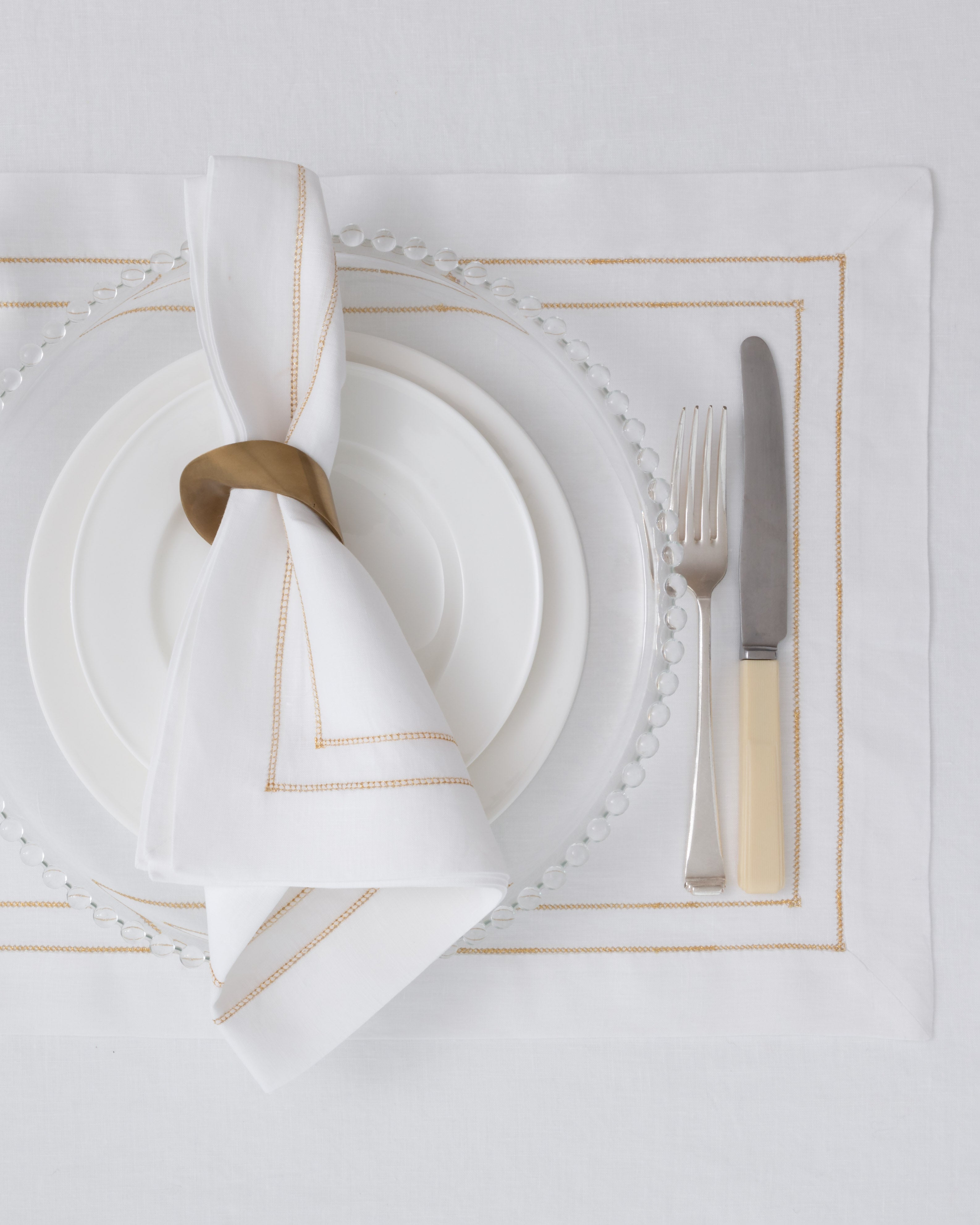 Napkin & Placemat in Gold